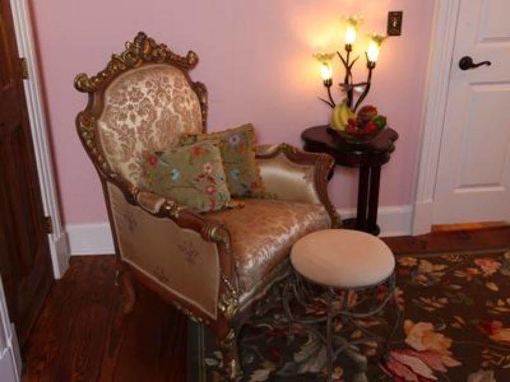 Chestnut Hill Bed & Breakfast Orange Экстерьер фото